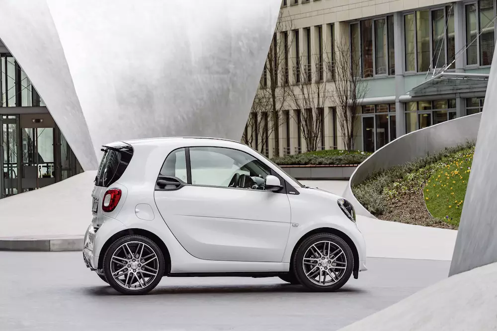 The new Smart Brabus with over 100hp arrived 23175_1