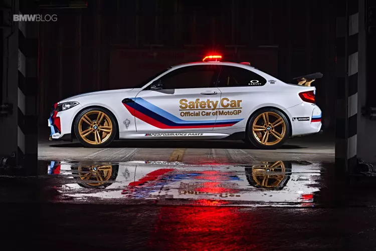 BMW-M2-MotoGP-Safety-Car-29