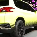 Peugeot 2008 Concept: Уште еден ривал за Nissan Juke 23286_11