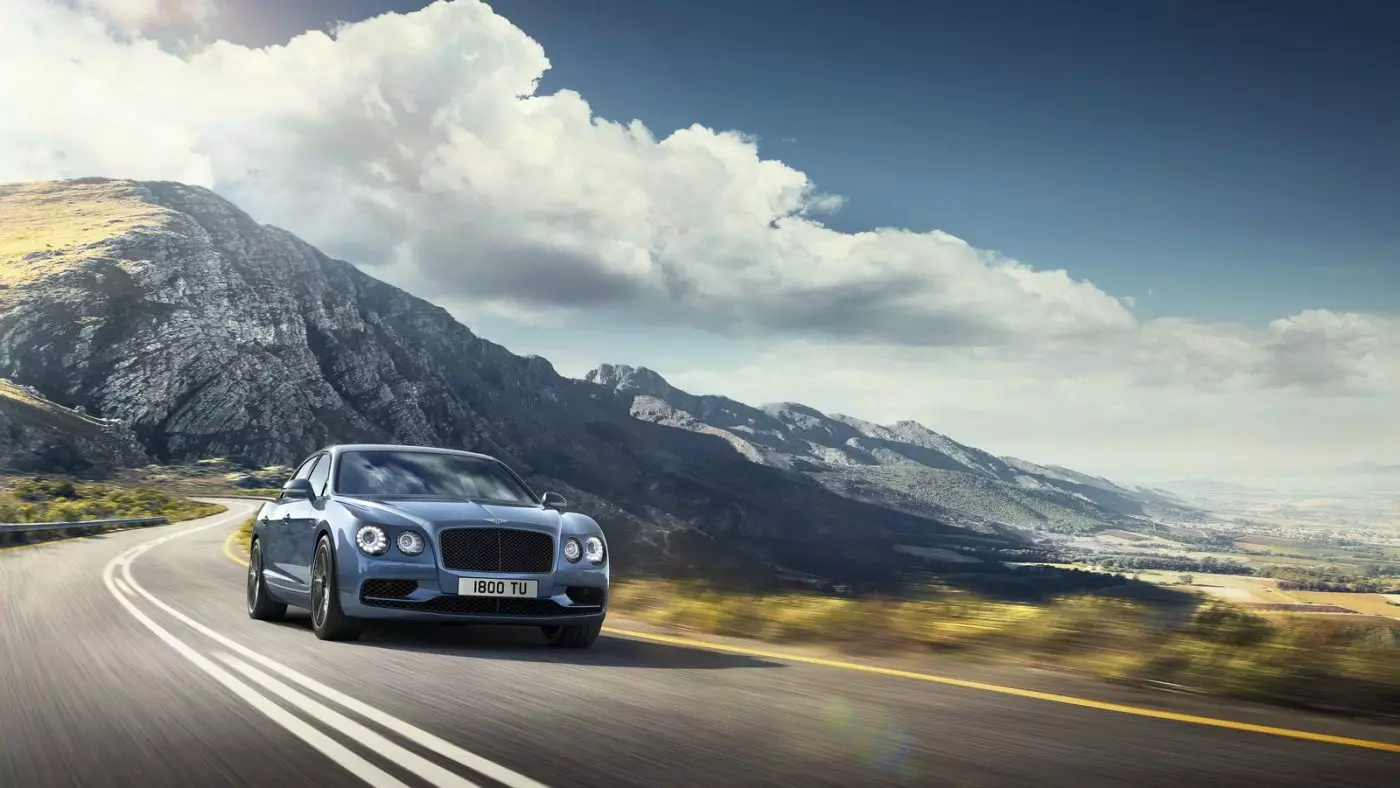 Bentley Flying Spur W12 S: ძვირადღირებული ფრენა 325 კმ/სთ-მდე 23306_2