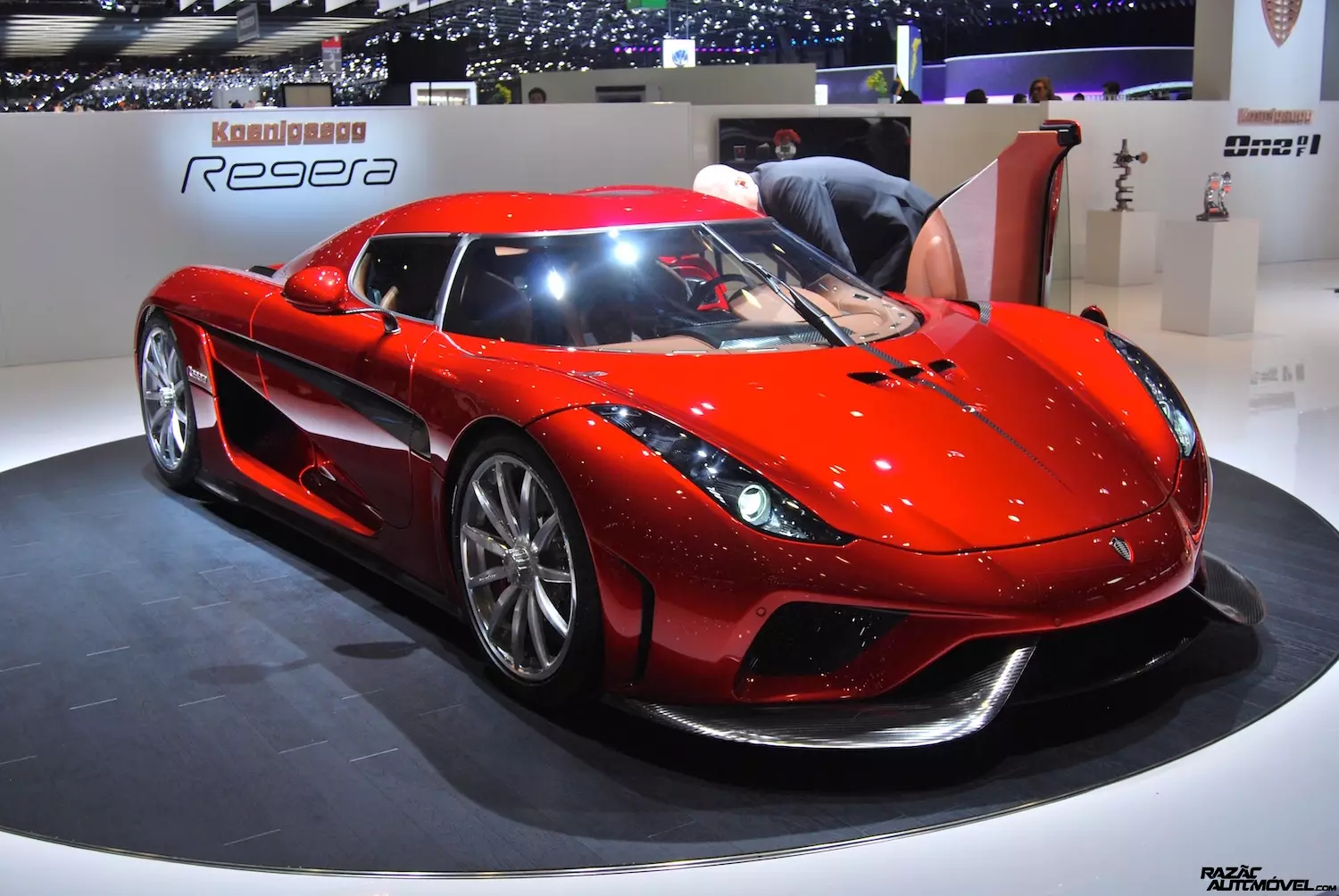 I-Koenigsegg-Regera_genebraRA-8