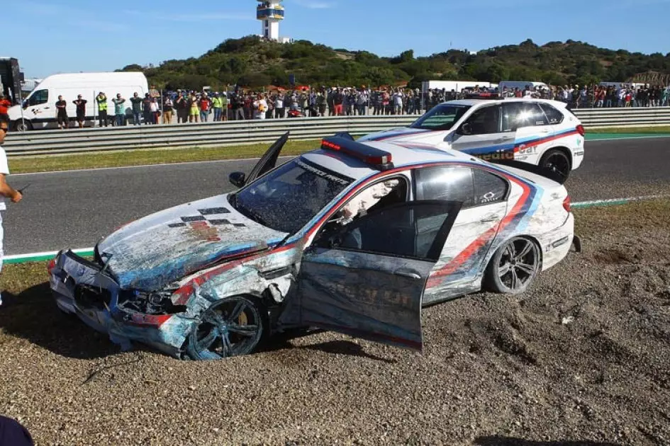 Ipinakilala ng BMW ang MotoGP 2018 M5 Safety Car 23316_3