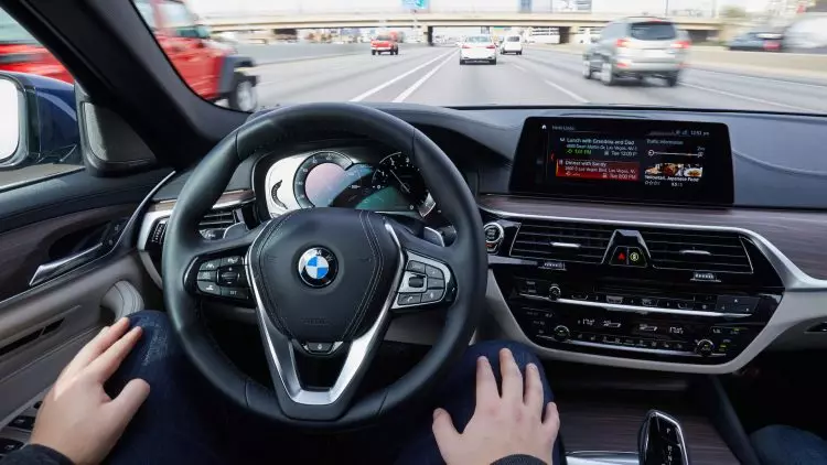 Autonomais BMW 7. sērijas autoparks izbrauks vēlāk šogad 23334_1