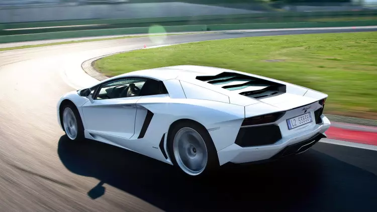 Lamborghini_Aventador_nurburgring top 10