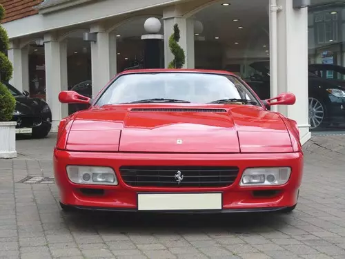 អតីត Ferrari Testarossa របស់ Elton John ឡើងដេញថ្លៃ 23496_2