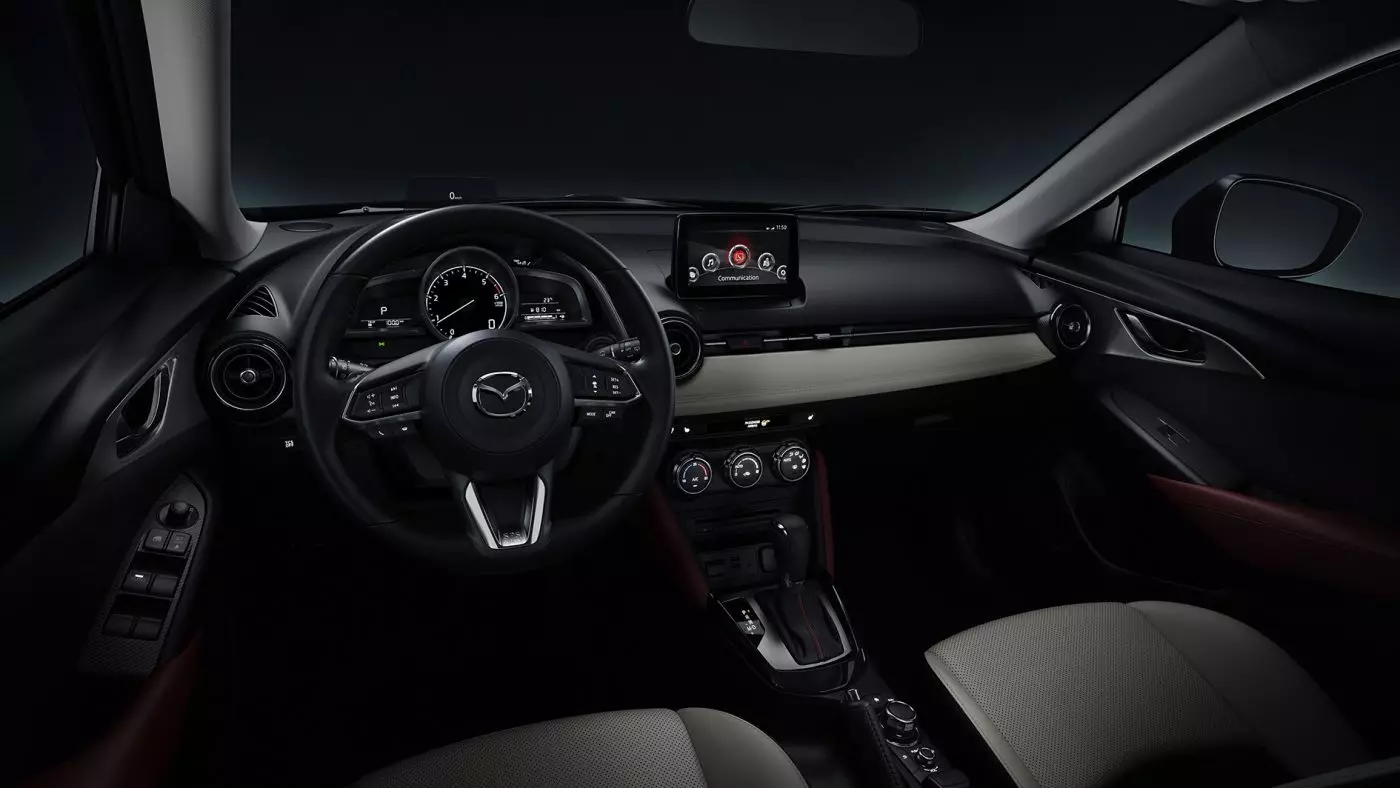 புதிய வாதங்களுடன் Mazda CX-3 23557_2