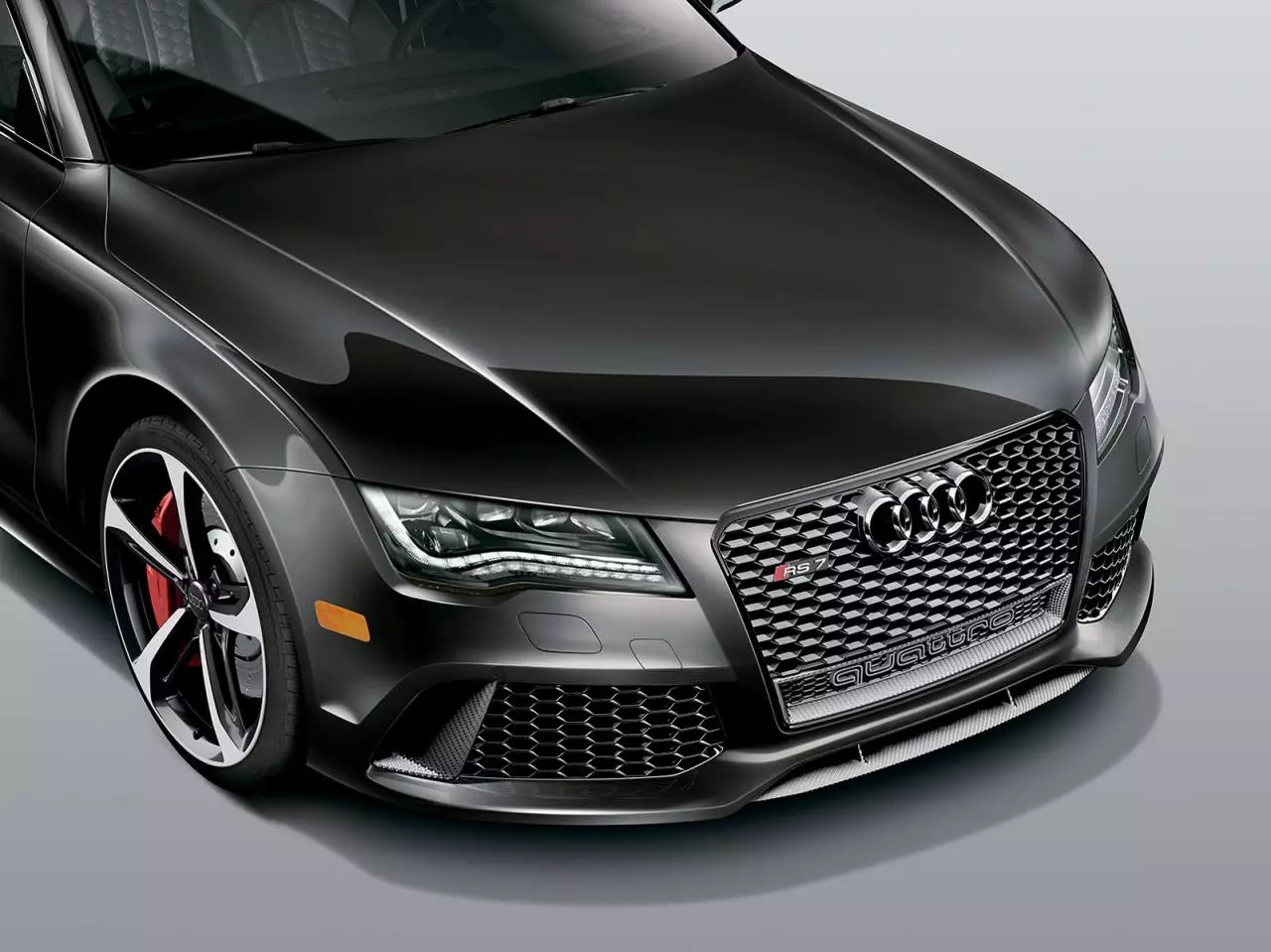 Inilabas ng Audi ang RS7 Dynamic Edition: Mas agresibo 23606_2