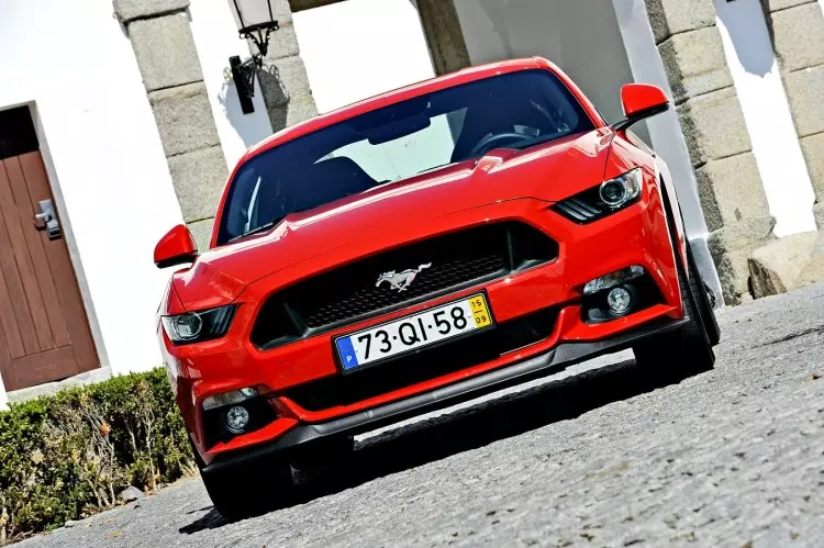 Ford15_Mustang_Vignale056