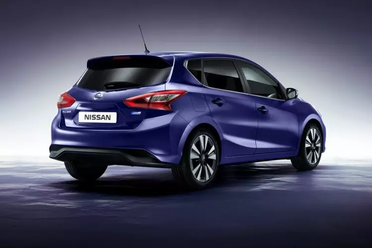 I-Nissan Pulsar entsha (8)