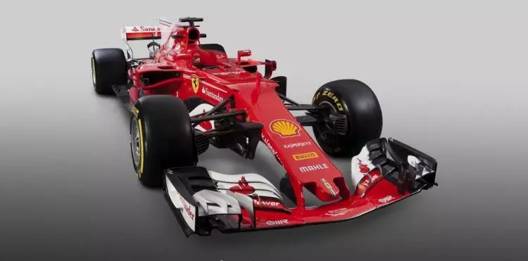 新しいF1シーズンの車 23990_1