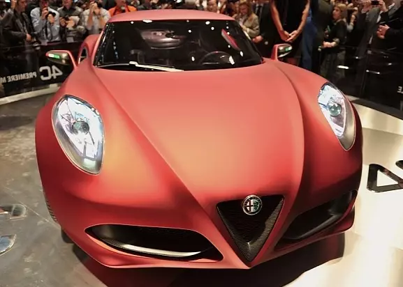 Alfa Romeo 4C ដែលជាការទាត់នៅក្នុងវិបត្តិ 24119_4