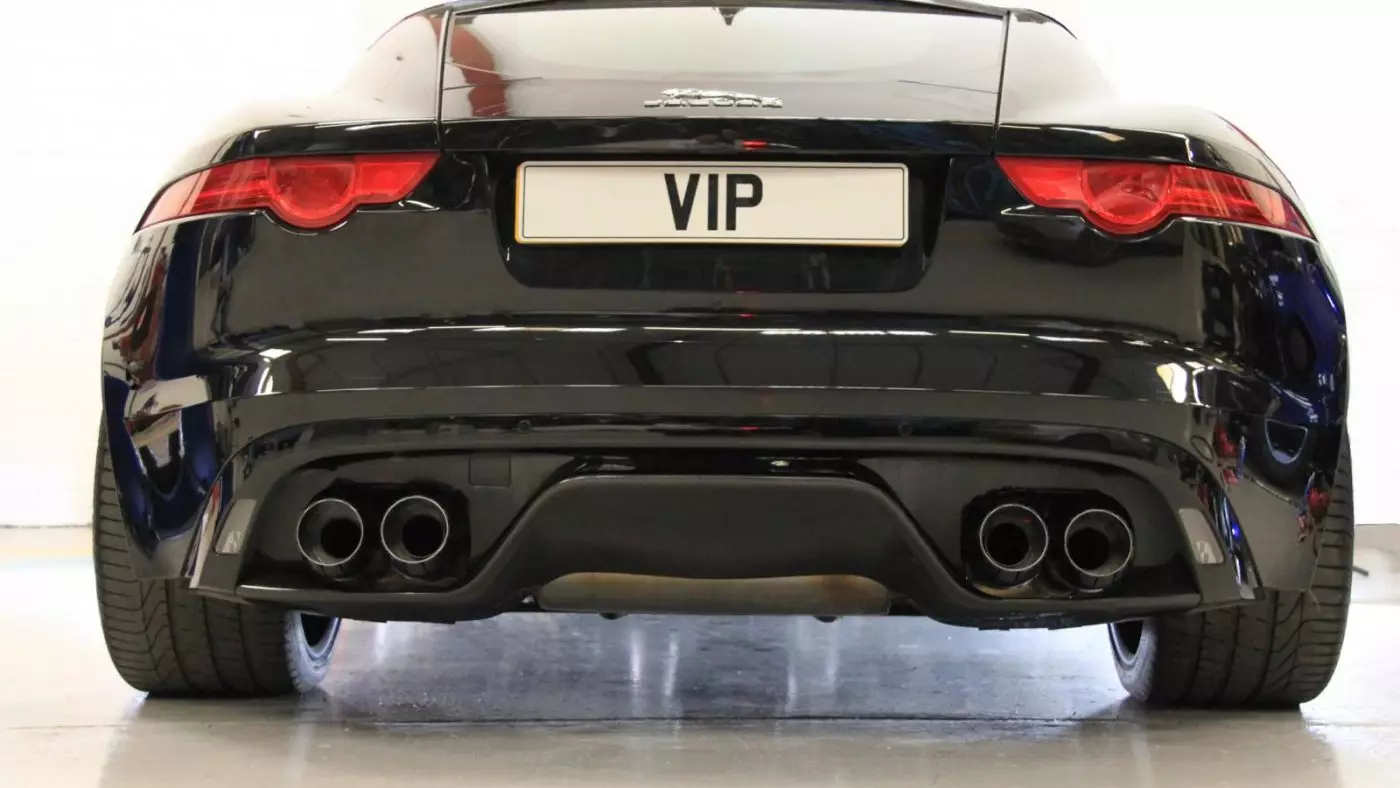 Je to nejvýkonnější Jaguar F-Type všech dob? 24208_2