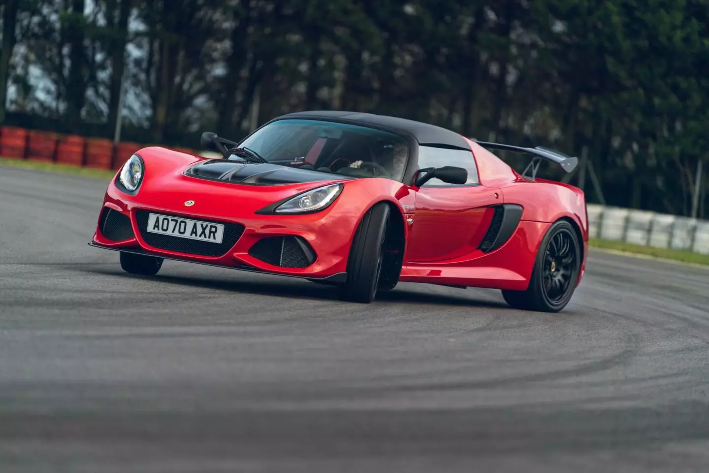 Lotus Exige Sport 420 අවසන් සංස්කරණය