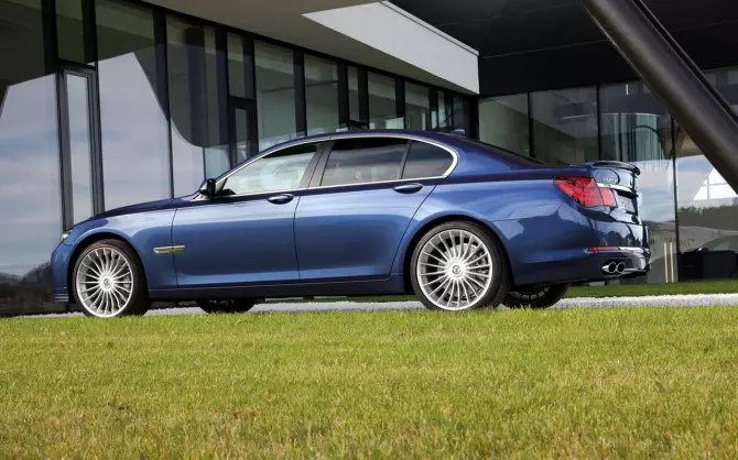 2013-BMW-Alpina-B7-Битурбо-Статик-3-1280x800