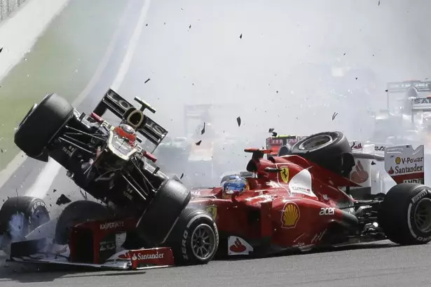 Romain-Grosjean_onnettomuus