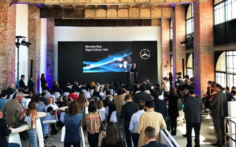 Digitální doručovací centrum Mercedes-Benz