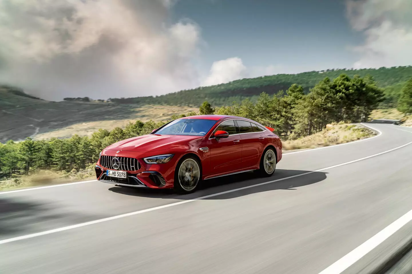 Mercedes-AMG GT 63 S E פאָרשטעלונג