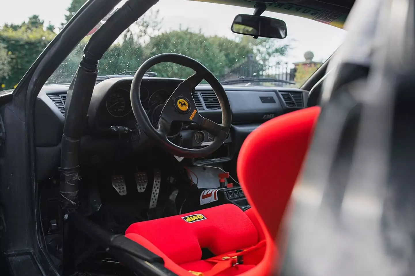 Cabaran Ferrari 355