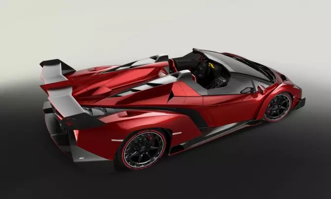 Opopona Loro Lamborghini 8