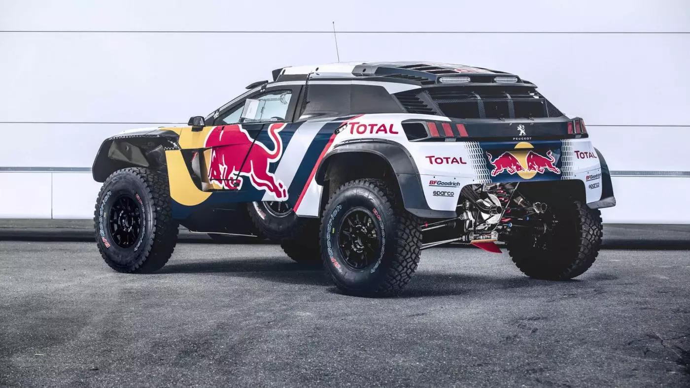 Peugeot 3008DKR MAXI. Uyu niwe mushya «Umwami wa Dakar»? 25163_1