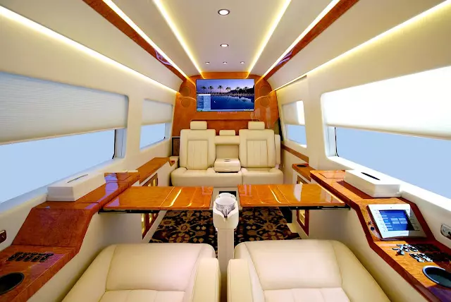 Mercedes Srinter JetVan: Luxury on 4 wheels 25167_2