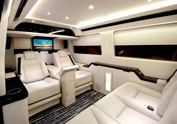 Mercedes Srinter JetVan: Luxury on 4 wheels 25167_7