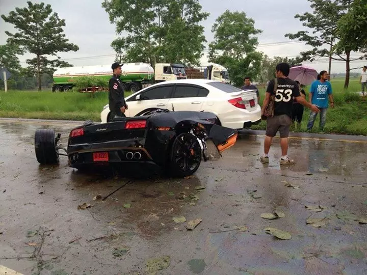 Lamborghini Accident 3