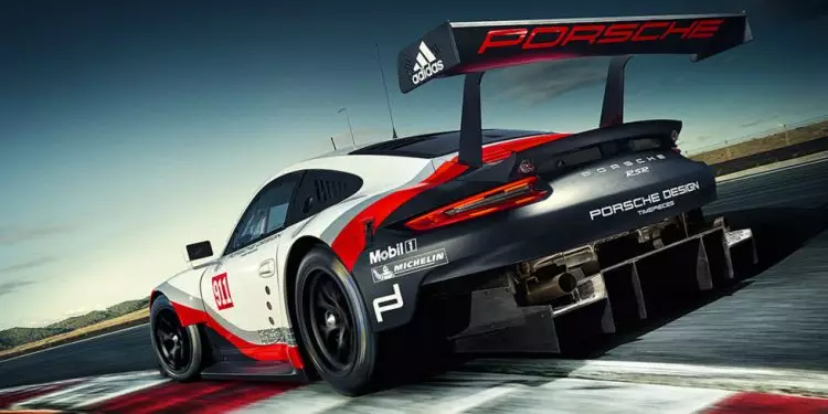 porsche_911_rsr_official_gal2