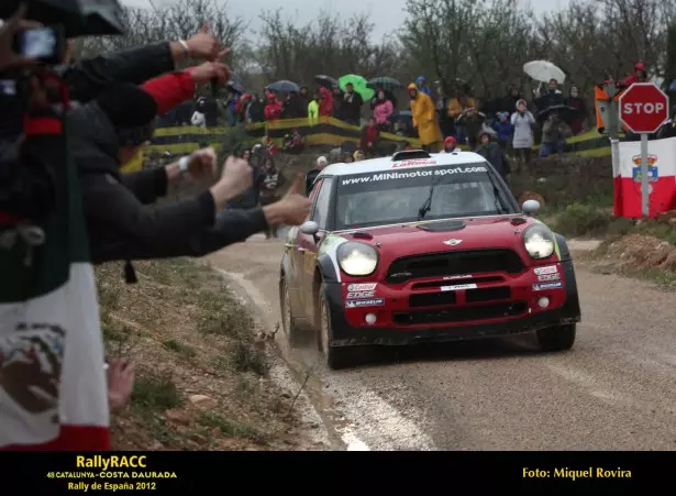 Slippery and challenging - Started the 48th RACC Rally de España! 25516_2