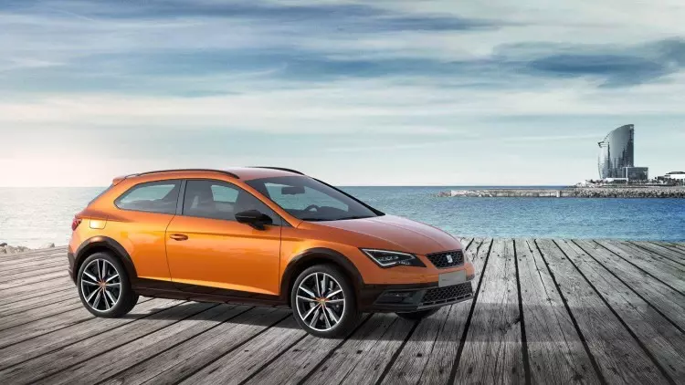 Seat Leon Cross Sport ៣