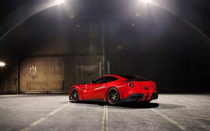 2013-Novitec-Rosso-Ferrari-F12berlinette-N-Largo-static-6-1280x800