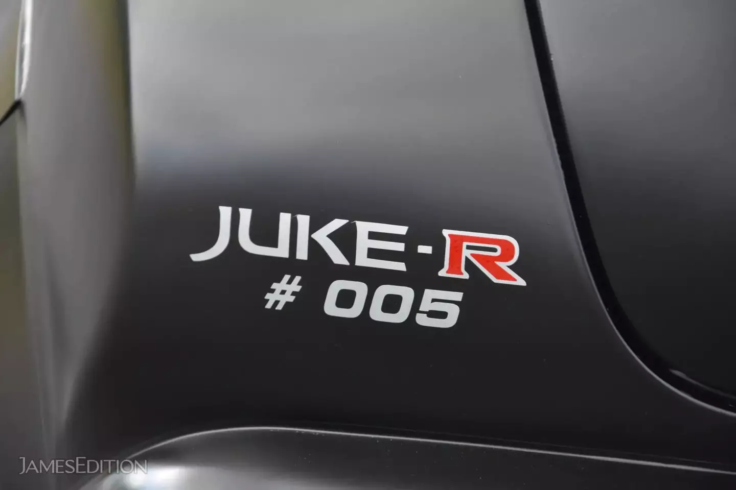 ក្រុមហ៊ុន Nissan Juke-R