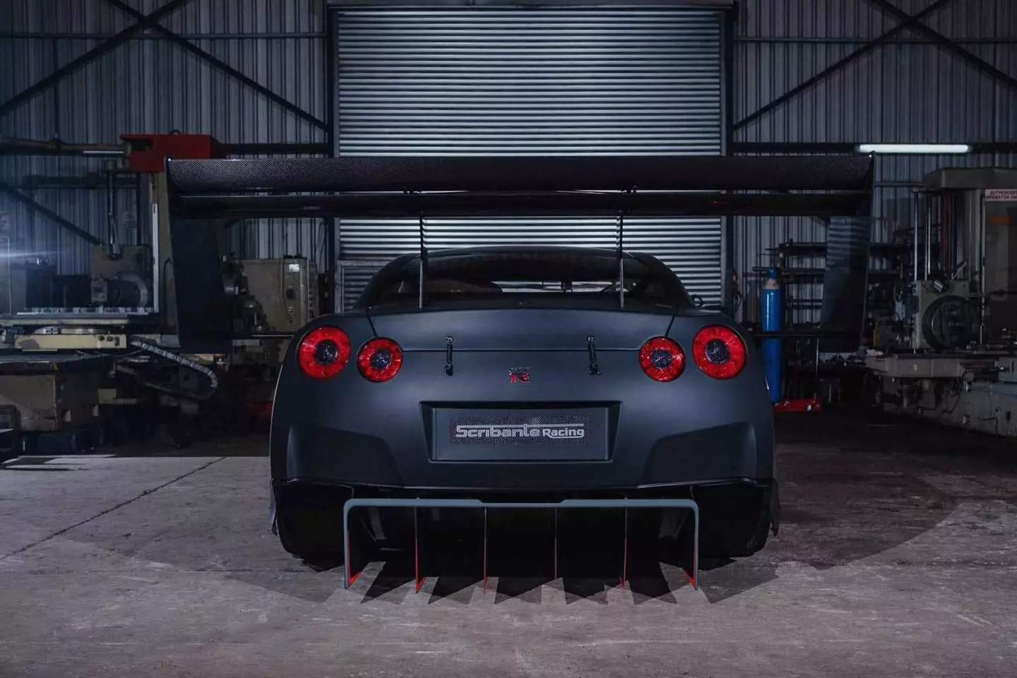 Nissan GT-R Wing