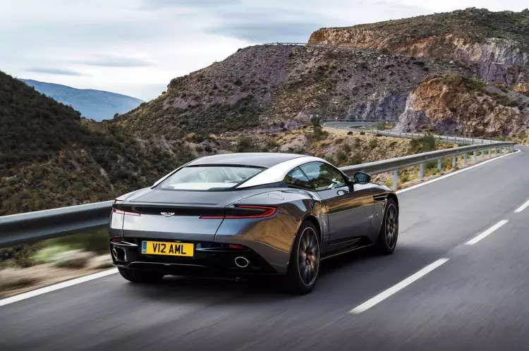 ஆஸ்டன் மார்ட்டின் DB11 (4)