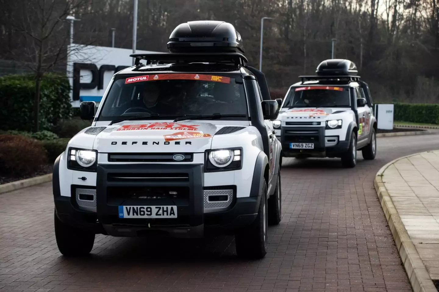 Land Rover Defender Dakar