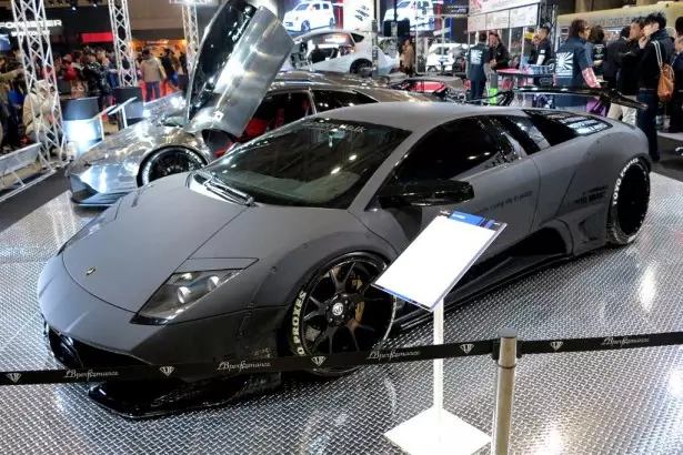 Liberty-walk-lamborghinis-1