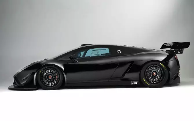 2013-Reiter-אינזשעניריע-Lamborghini-Gallardo-GT3-FL2-Studio-3-1280x800
