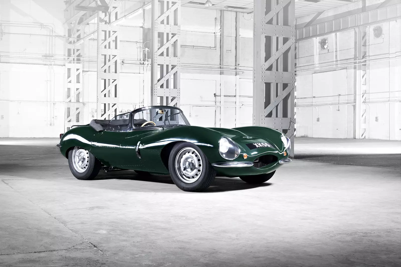 Jaguar XKSS (2)