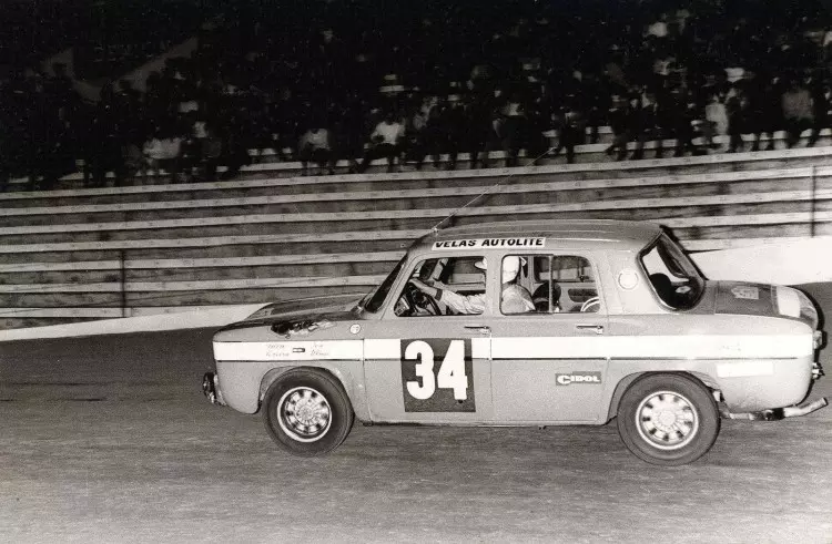 Renault 8 Gordini 1300