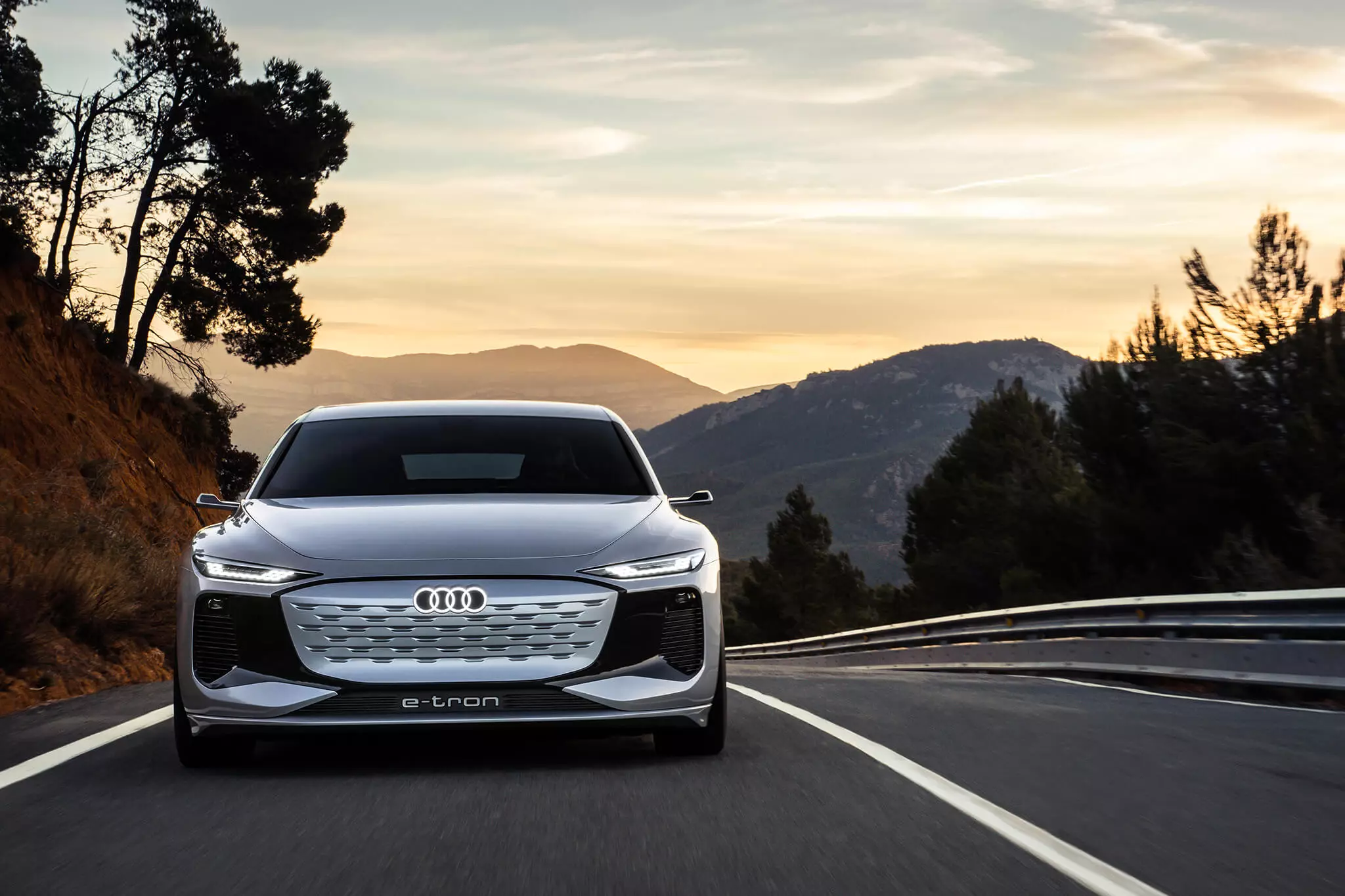 Канцэпцыя Audi A6 e-tron