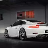 Porsche 911 (2012) câștigă kit de la Vorsteiner 26955_2