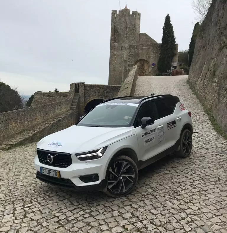 ڇا توھان اسان سان گڏ Volvo XC Adventure ڏانھن اچڻ چاھيو ٿا؟ محتاط رهو. 27012_2