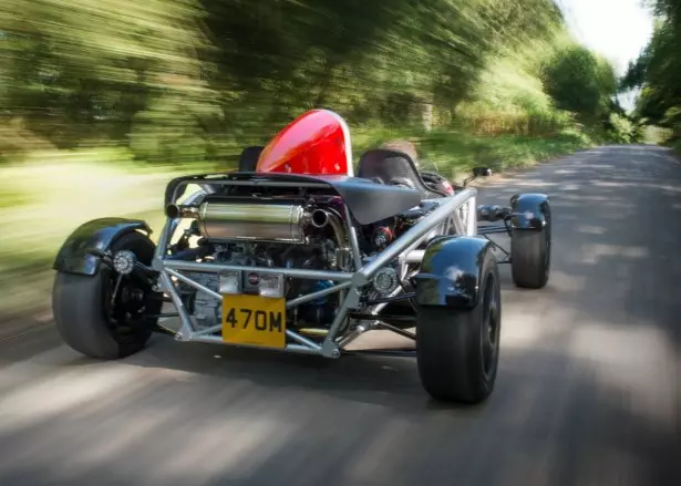 Ariel Atom 3.5 - Адреналиндин дагы беш ондон бир бөлүгү 27114_3