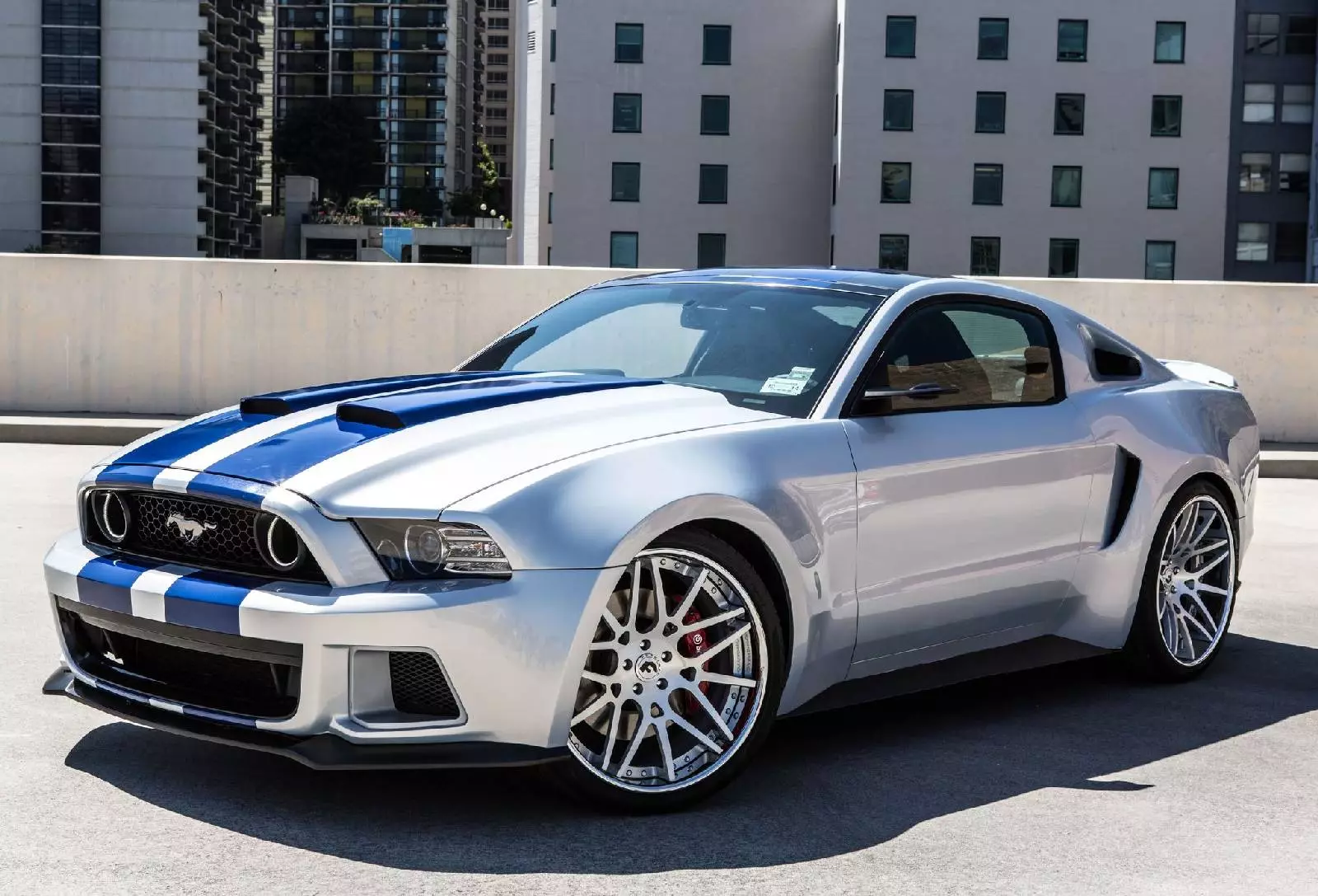 Need For Speed filminden Ford Mustang açık artırmaya çıkıyor 27155_1