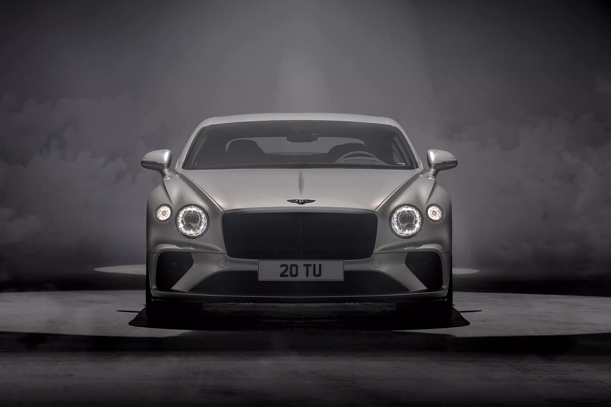 Bentley Continental GT မြန်နှုန်း