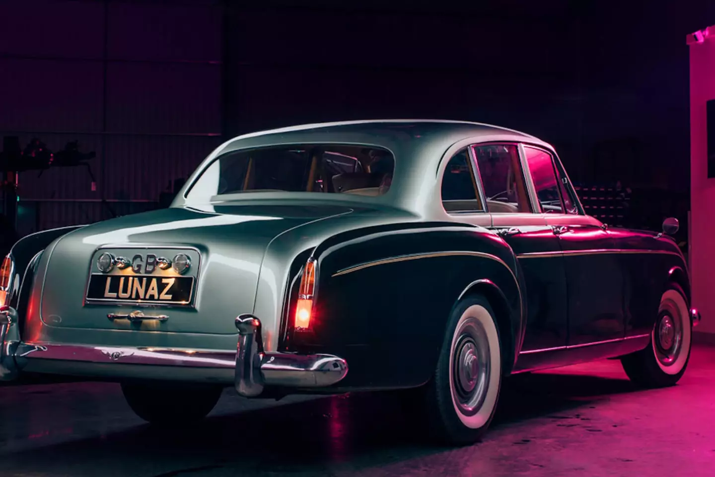 Bentley S2 Continental Flying Spur Eléctrico Lunaz