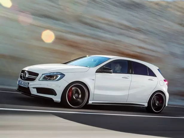 2014-मर्सिडीज-A45-AMG