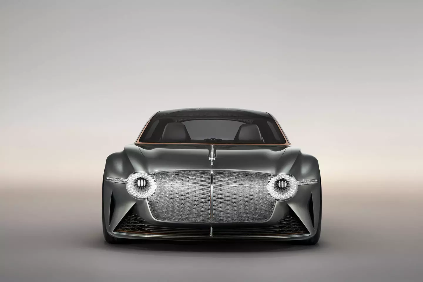 Bentley EXP 100 GT