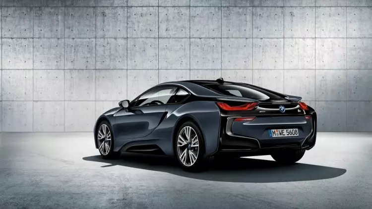 bmw-i8-protonic-dark-silver-edizzjoni-4