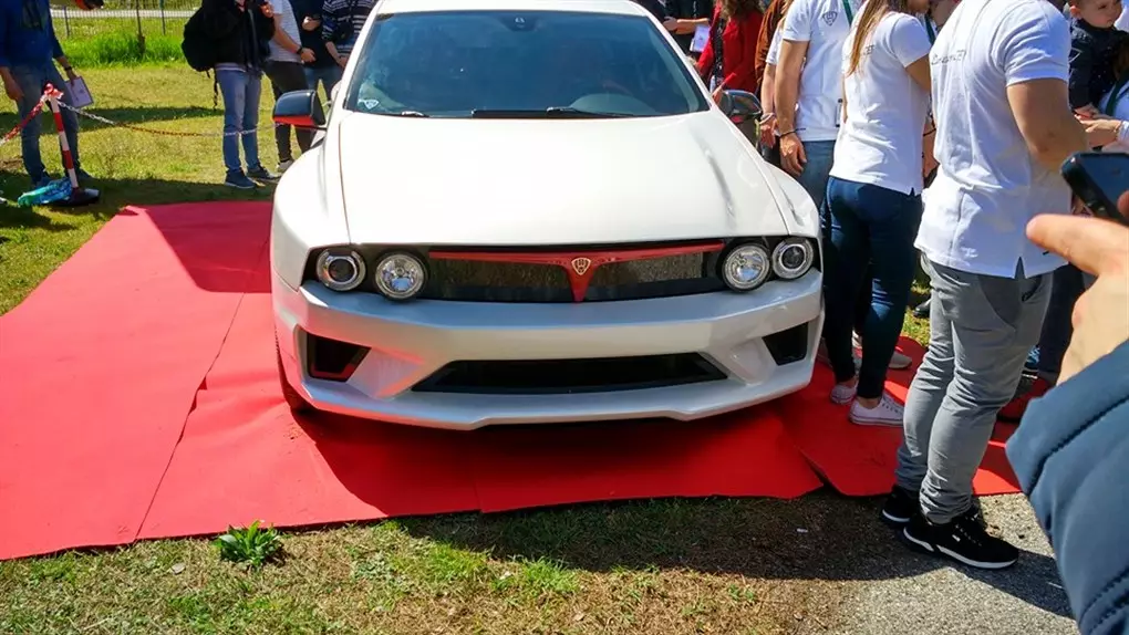 Lancia Delta Integrale Evoluzione GT ලෙස නැවත පැමිණේ 28050_1